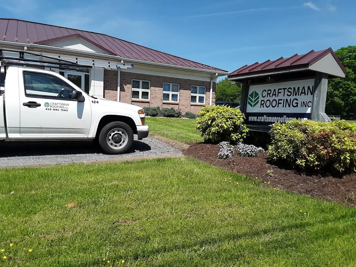 Quality Roof Replacement by experienced craftsmen in Thille